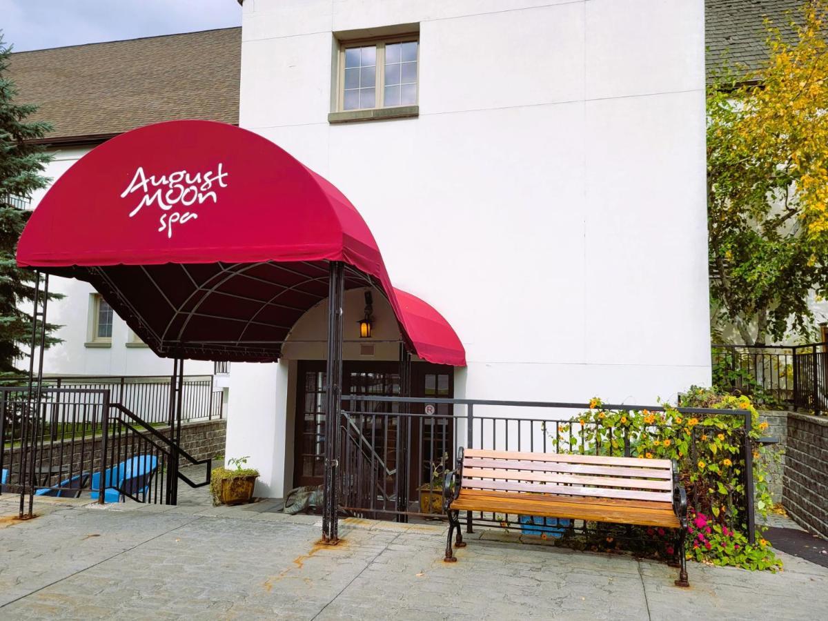 La Tourelle Hotel & Spa Ithaca Exterior foto