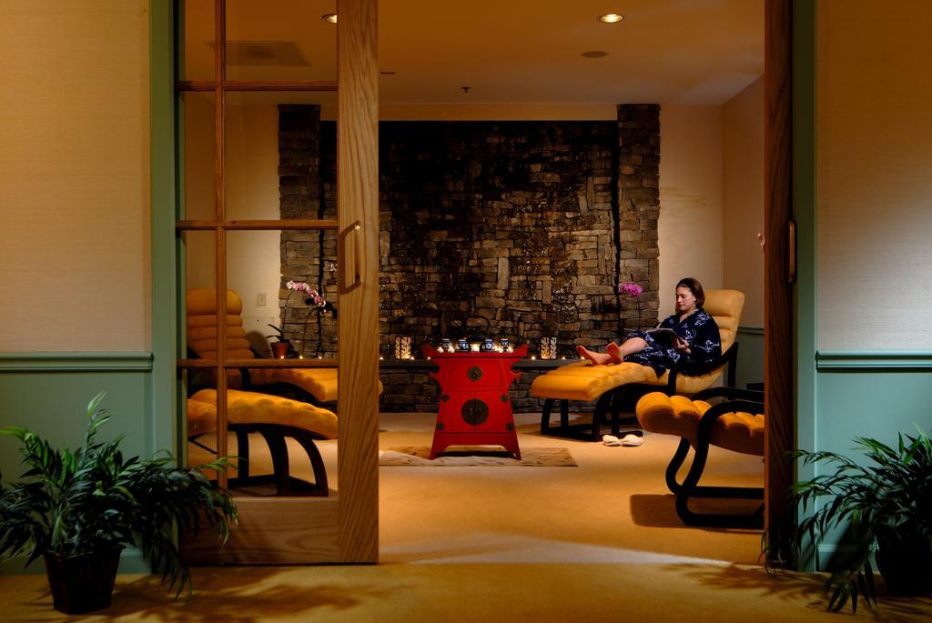 La Tourelle Hotel & Spa Ithaca Exterior foto